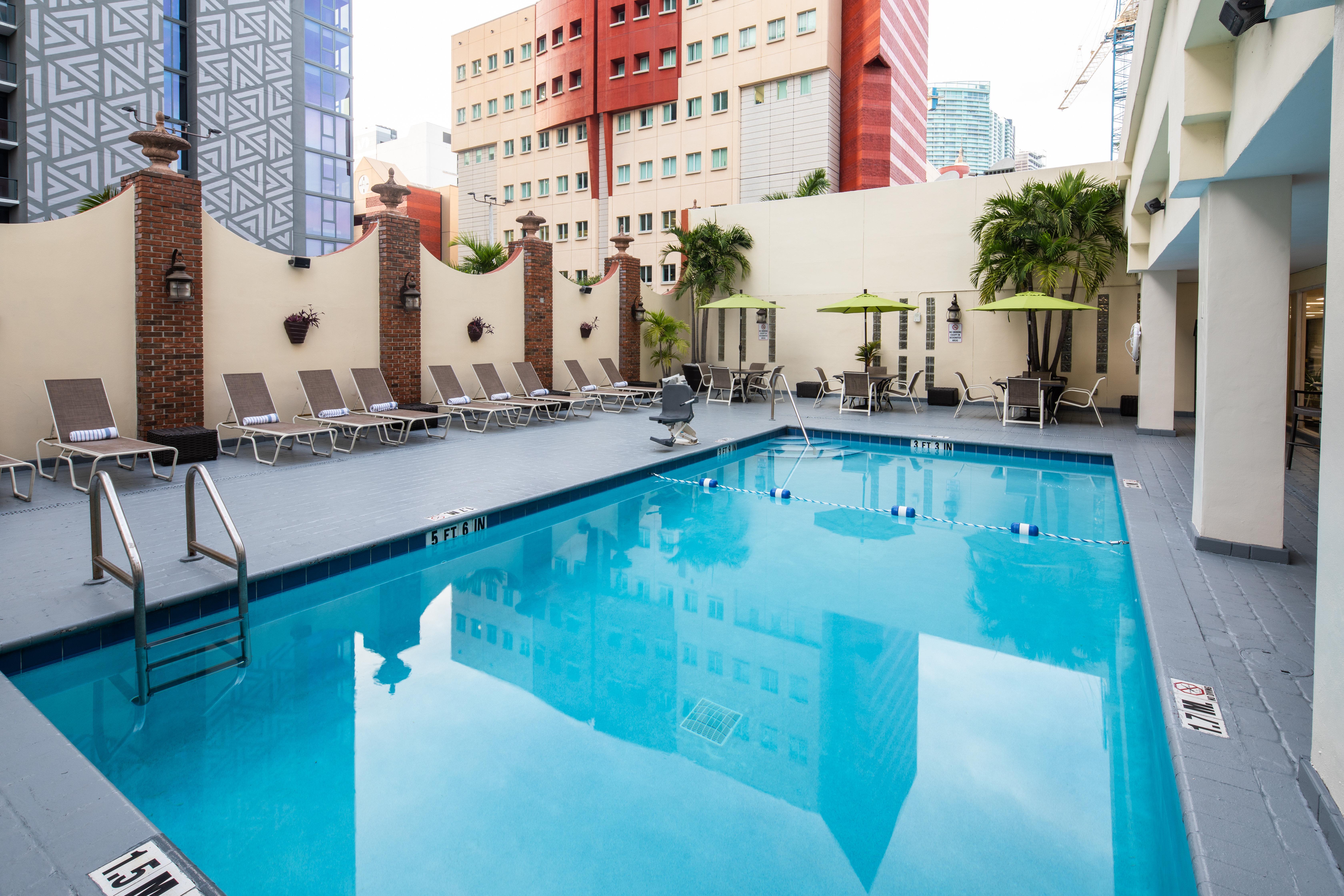 Holiday Inn Hotel Port Of Miami-Downtown By Ihg Esterno foto
